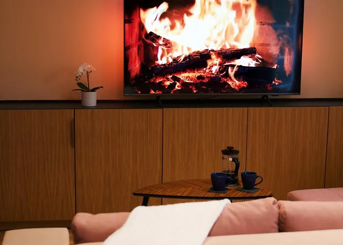 Old Town Nest Апартаменти