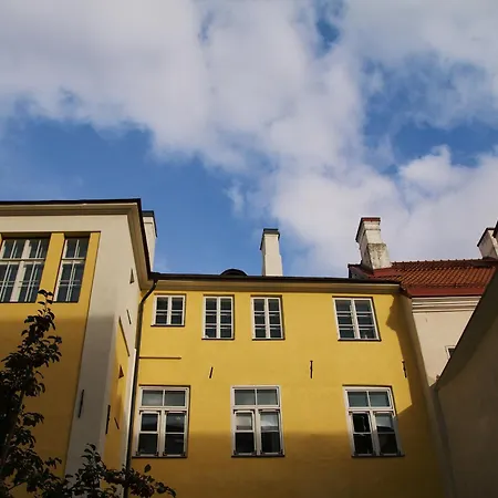 Korter Old Town Nest *